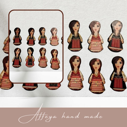 Фолклорни - 10 броя.