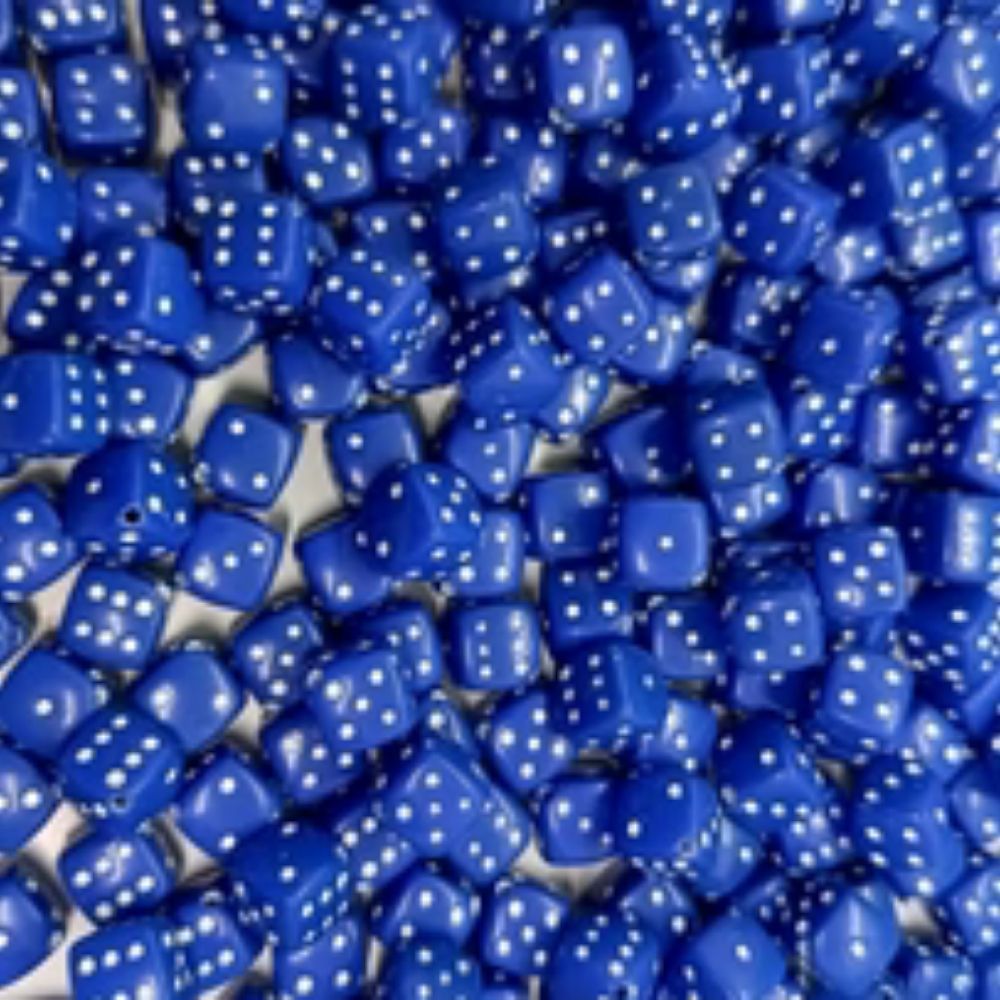 Мъниста за мартеници - "Зарчета"