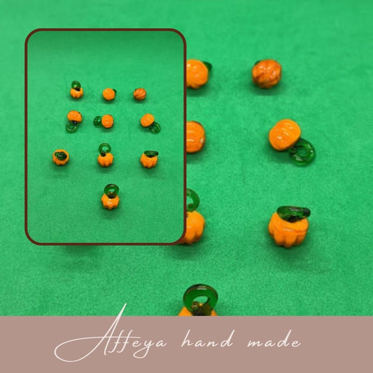 Стъклени мини тикви - 10 броя.