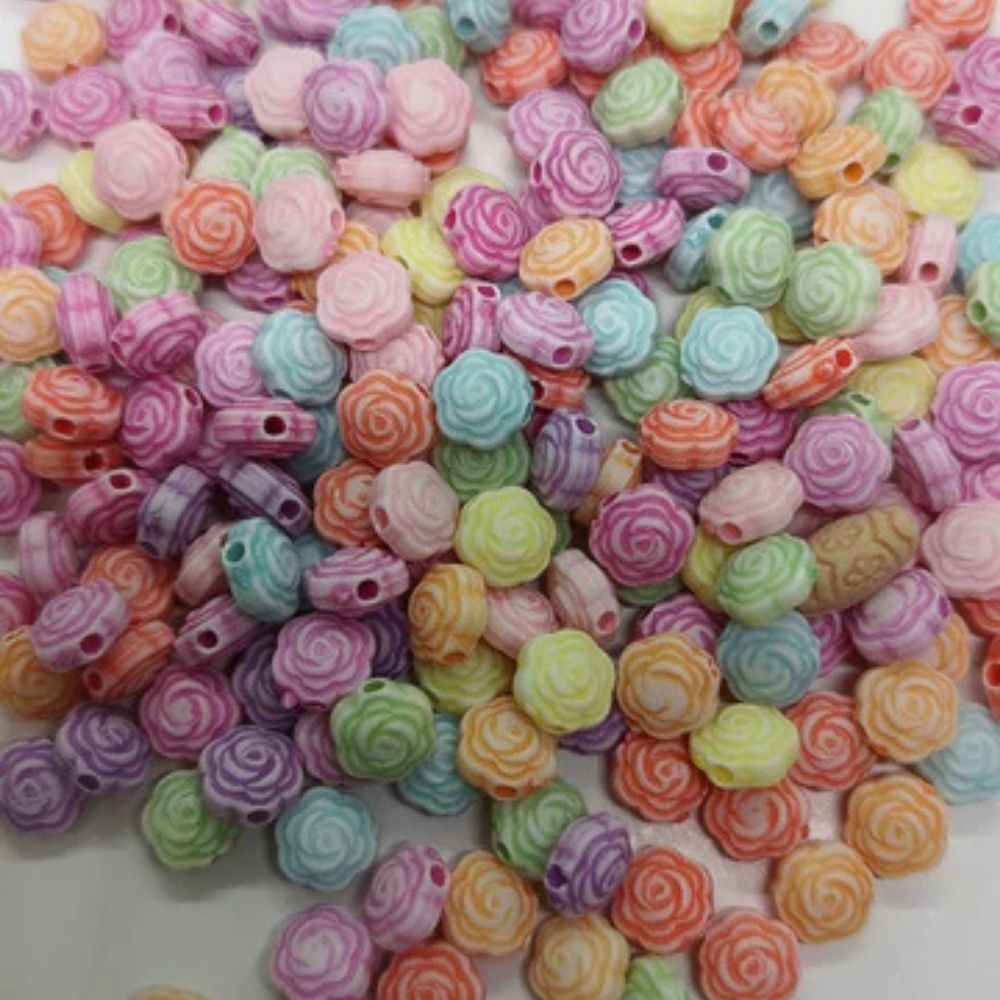 Мъниста за мартеници - "Цветни рози"