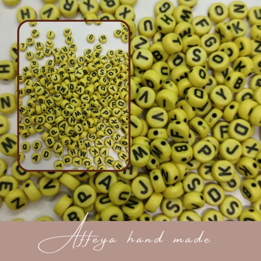 Мъниста за мартеници - "Жълти букви латински"