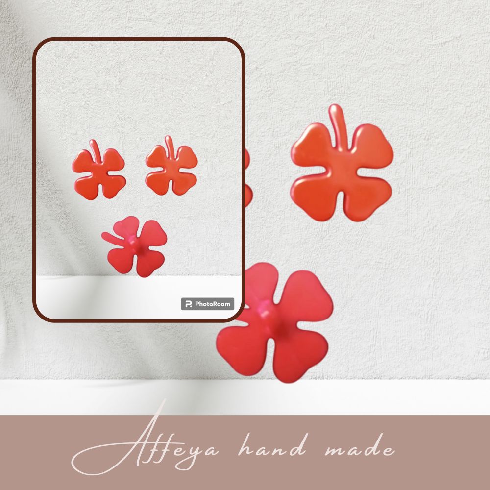 Мъниста за мартеници тип копче -  50 бр"Детелини"