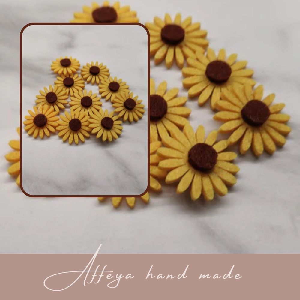 Филцови слънчогледи  - 10 броя. 3 см.