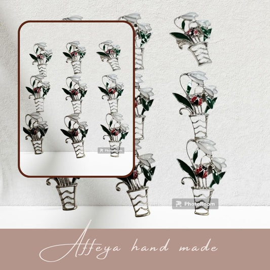 12 броя брошки "Кокиче"