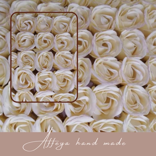 Кутия сапунени рози - 4 цвята