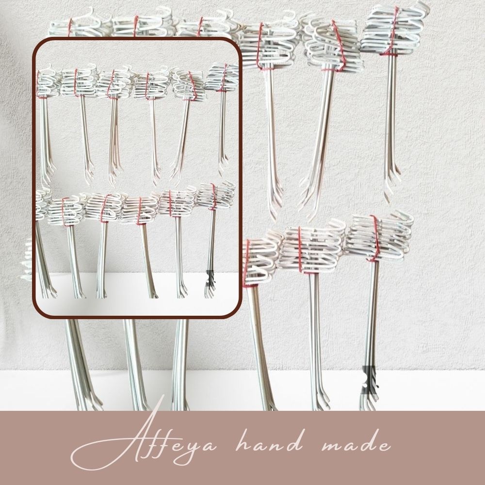 Бели щендерни куки с дължина 10cm./10 бр.