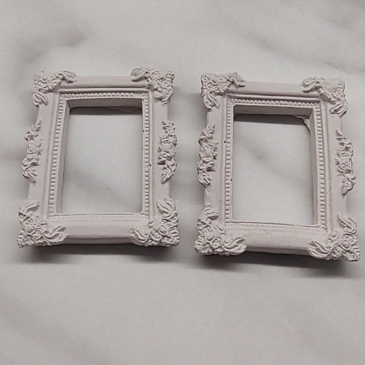 Безцветни Гипсови рамки кат. №9