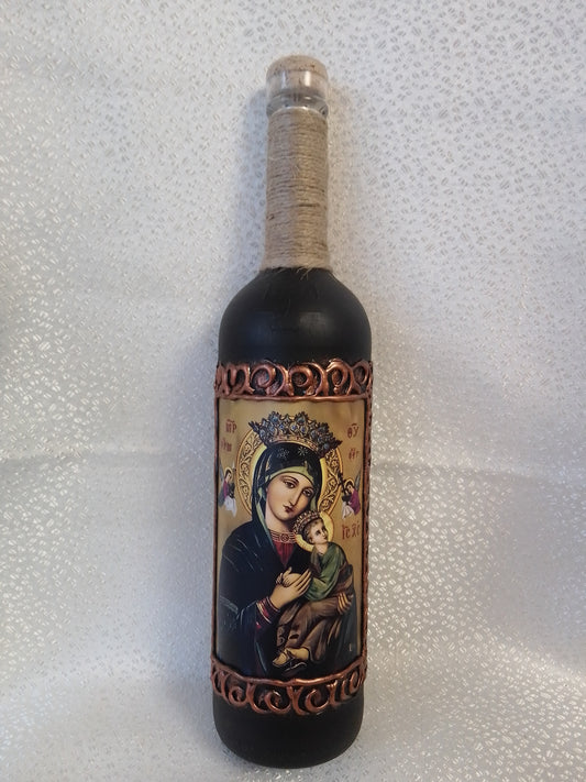Подаръчна бутилка "Богородица с младенеца"
